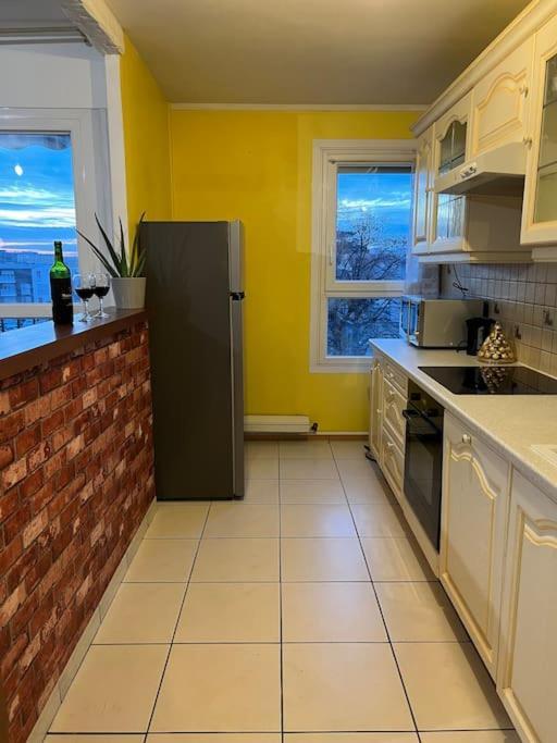 Comfy, Cosy, And Spacious Apartment Near Paris Bezons Buitenkant foto