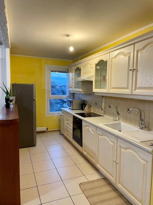 Comfy, Cosy, And Spacious Apartment Near Paris Bezons Buitenkant foto